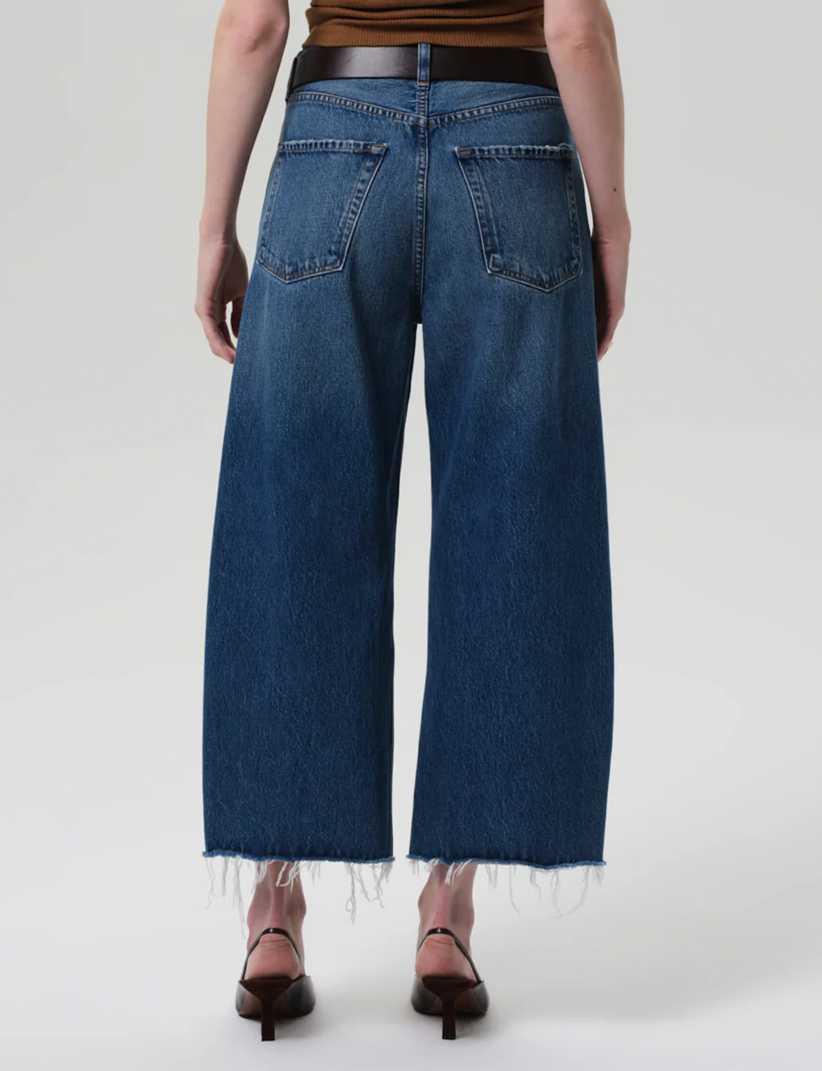 Ayla Raw Hem Crop, Chaya