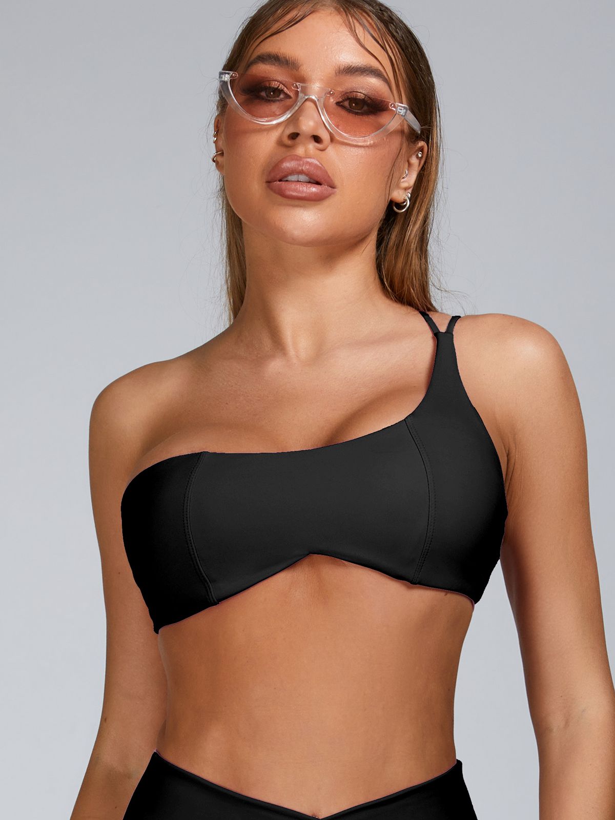 Cutout V Shape Waist Leggings