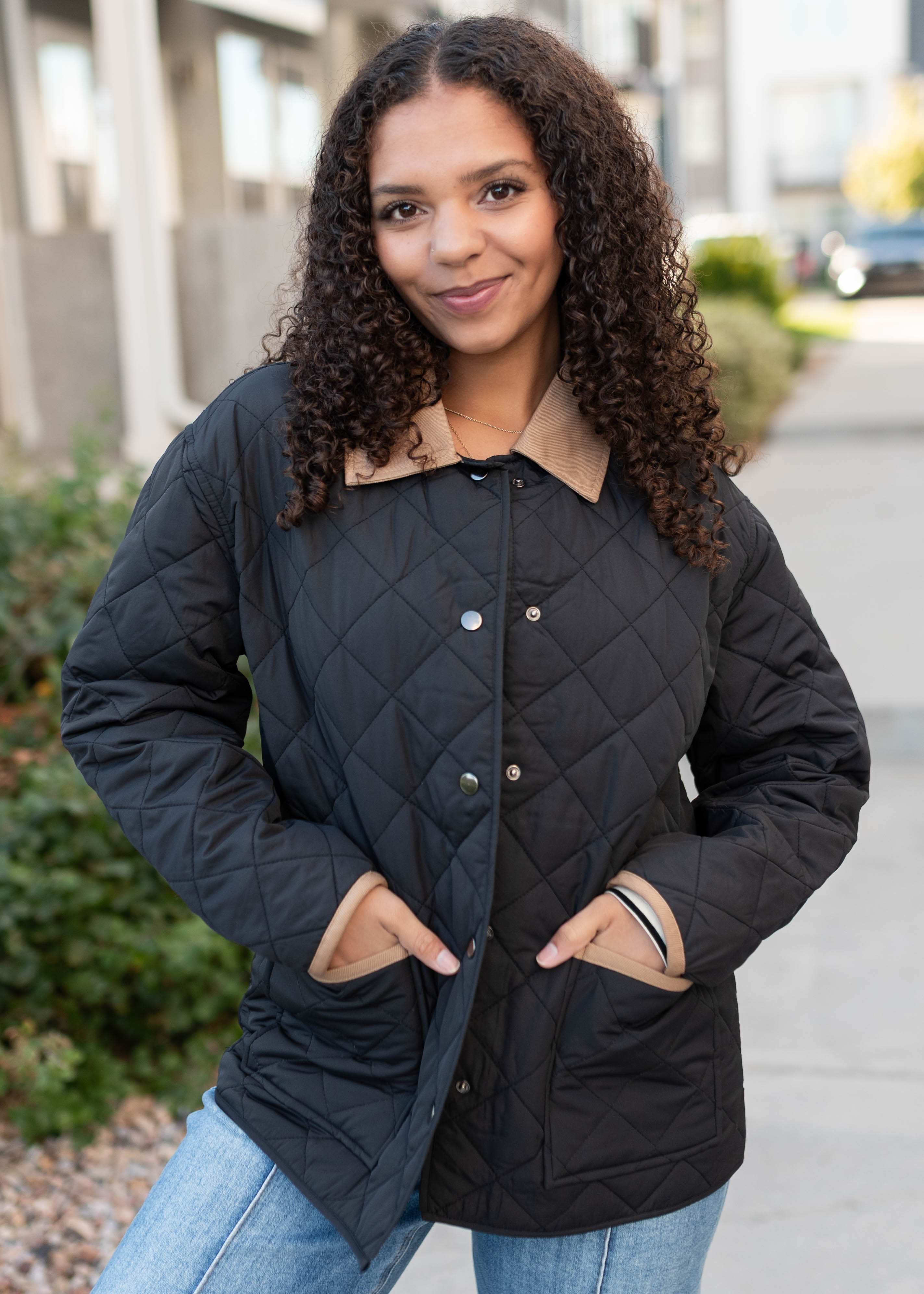 Kaelynn Black Quilted Puffer Jacket