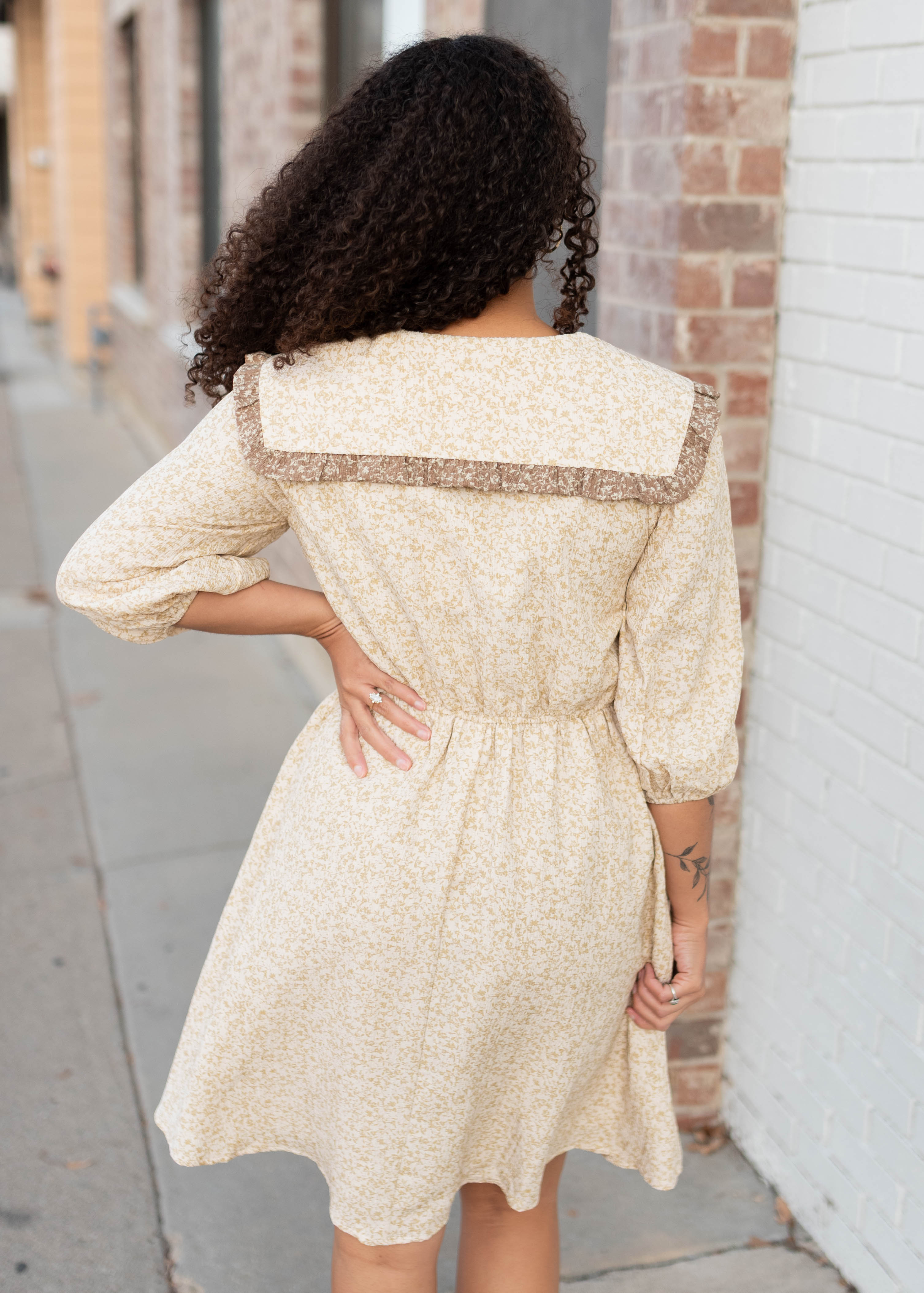 Elise Taupe Floral Dress