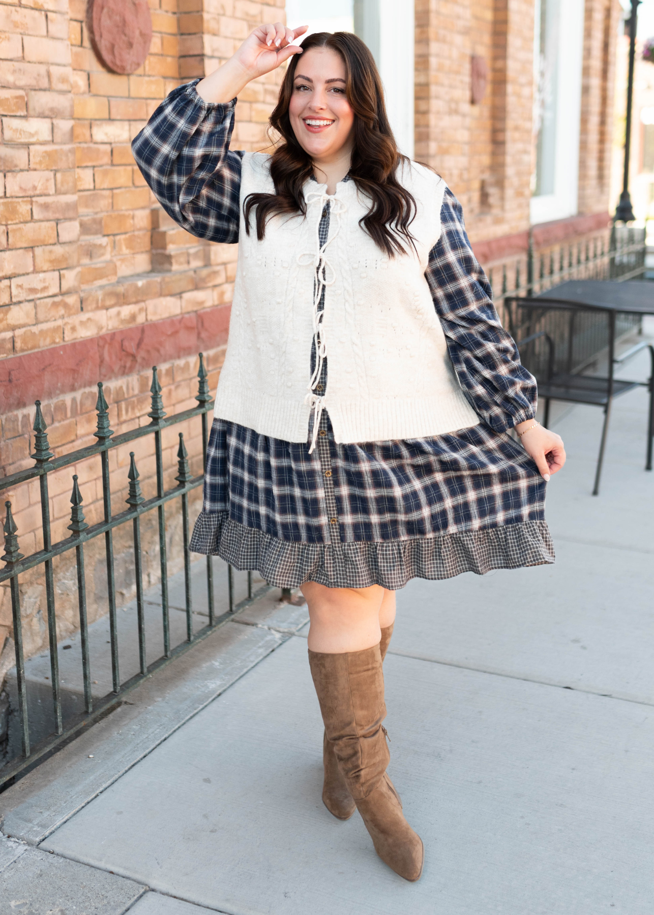 Lacey Oatmeal Sweater Vest