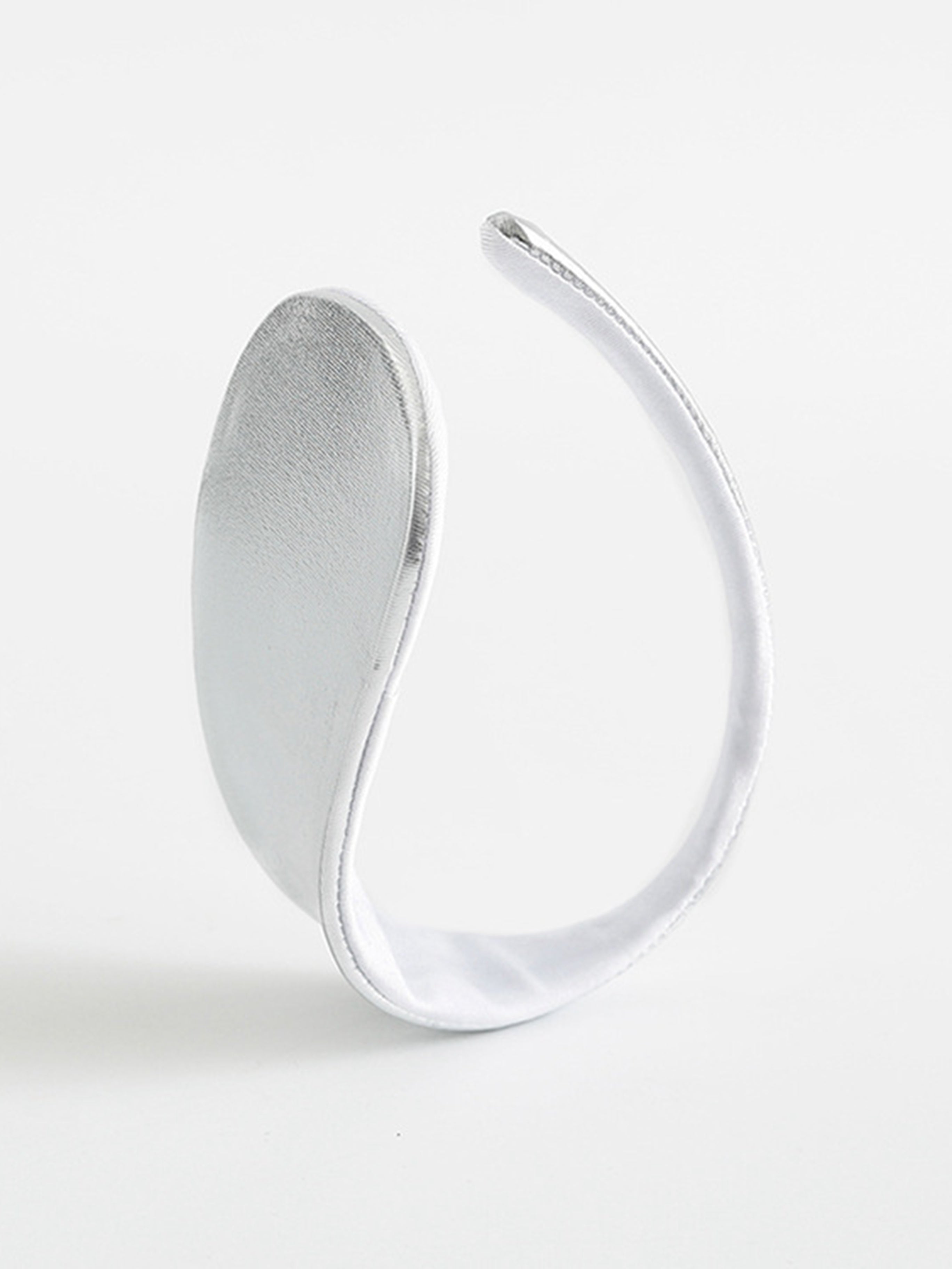 Faux Leahter ¡°Visual Invisibility¡± C-shaped Panties