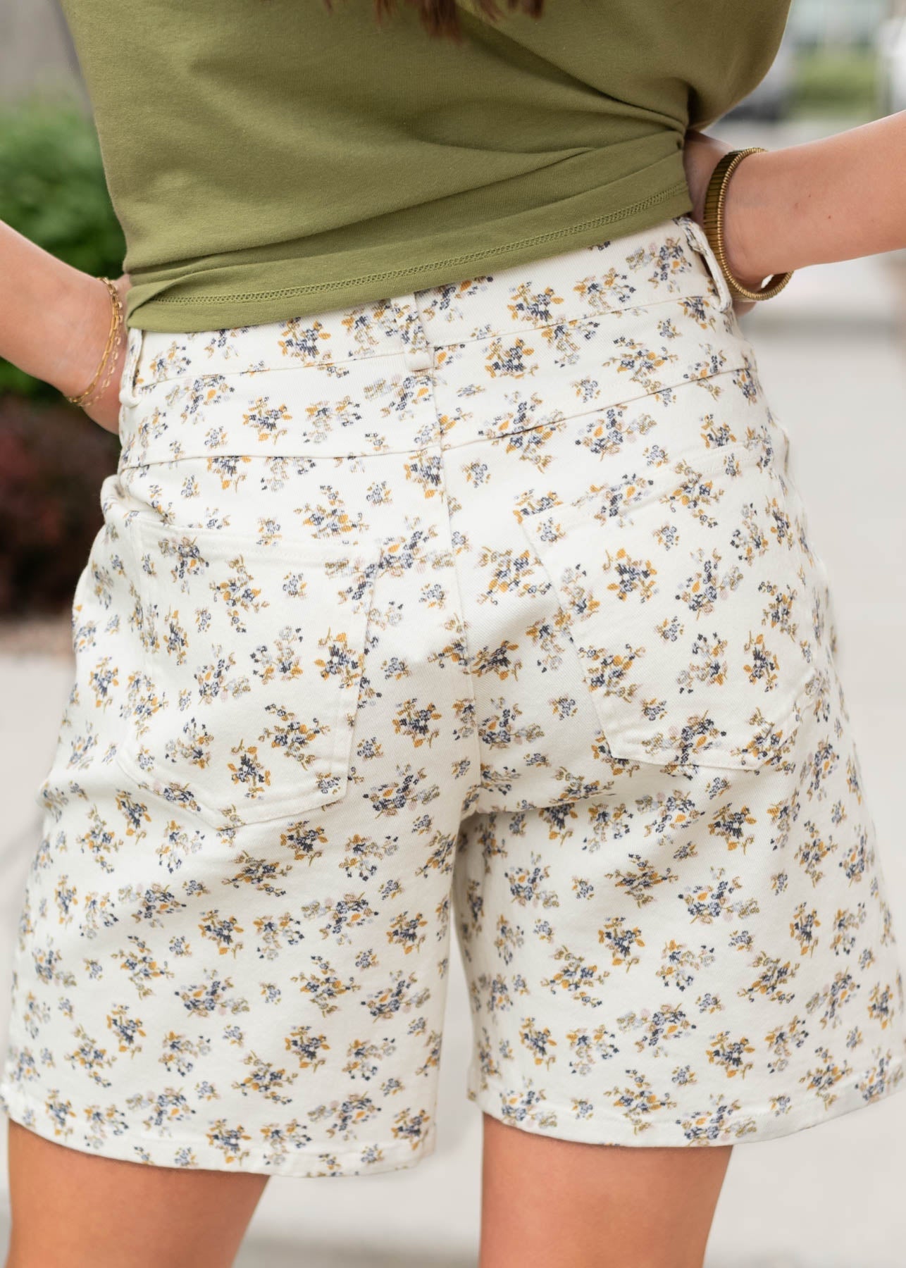 Sealy Flower Print Bermuda Shorts