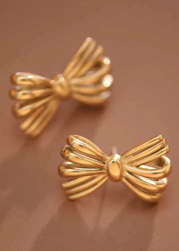 Violet 18K Bow Stud Earrings