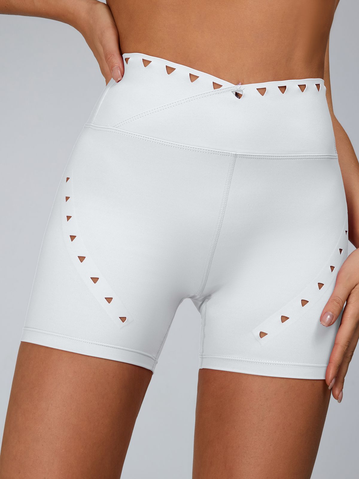 Cutout V Shape Waist Leggings