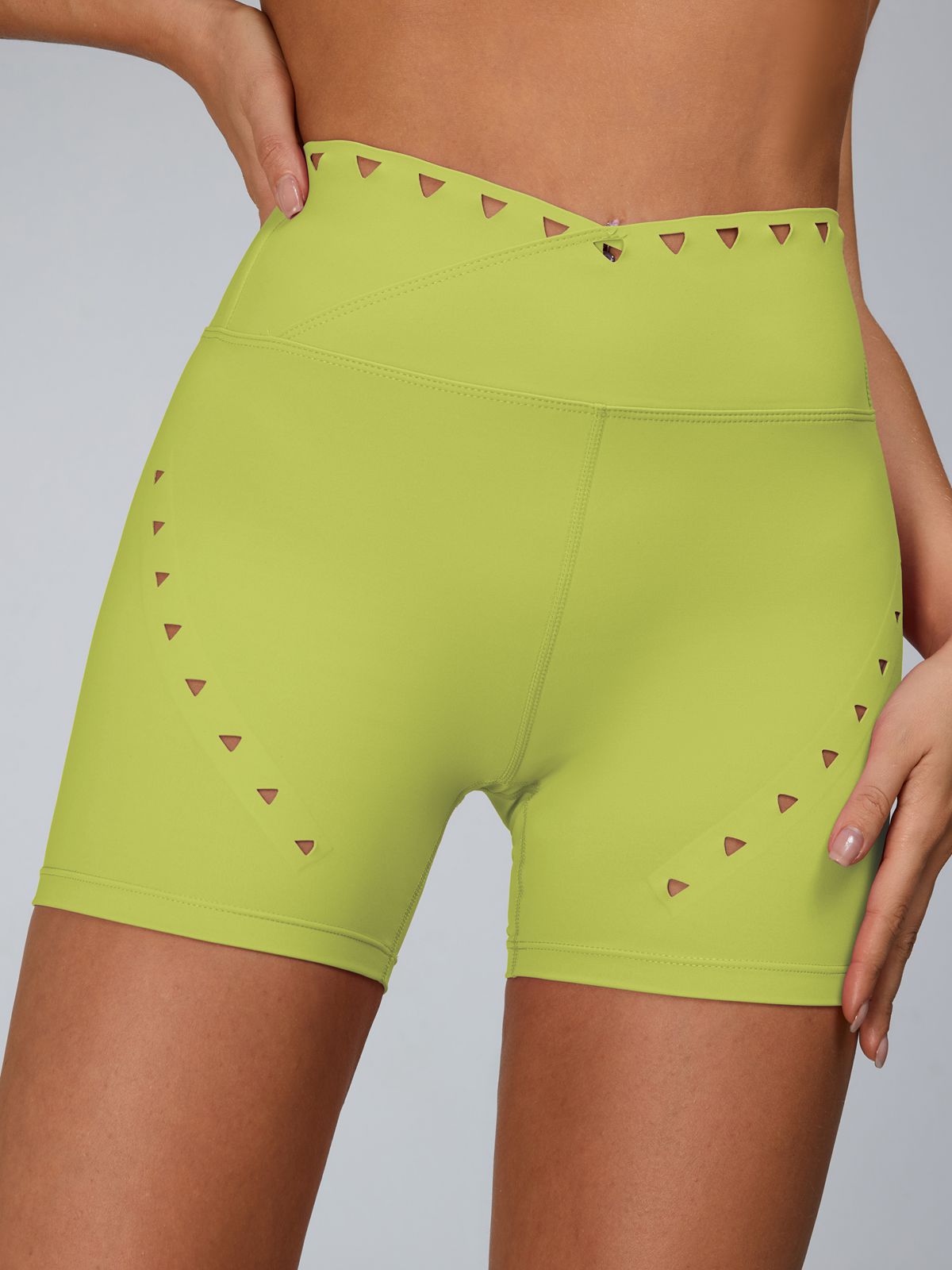 Cutout V Shape Waist Leggings