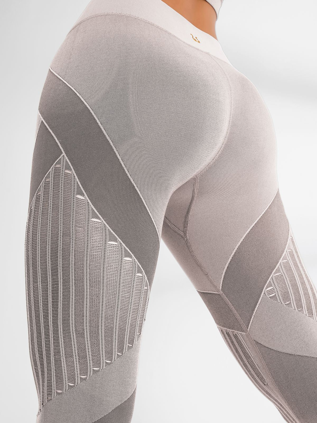 High-waist Fishnet Knitted Seamless Leggings