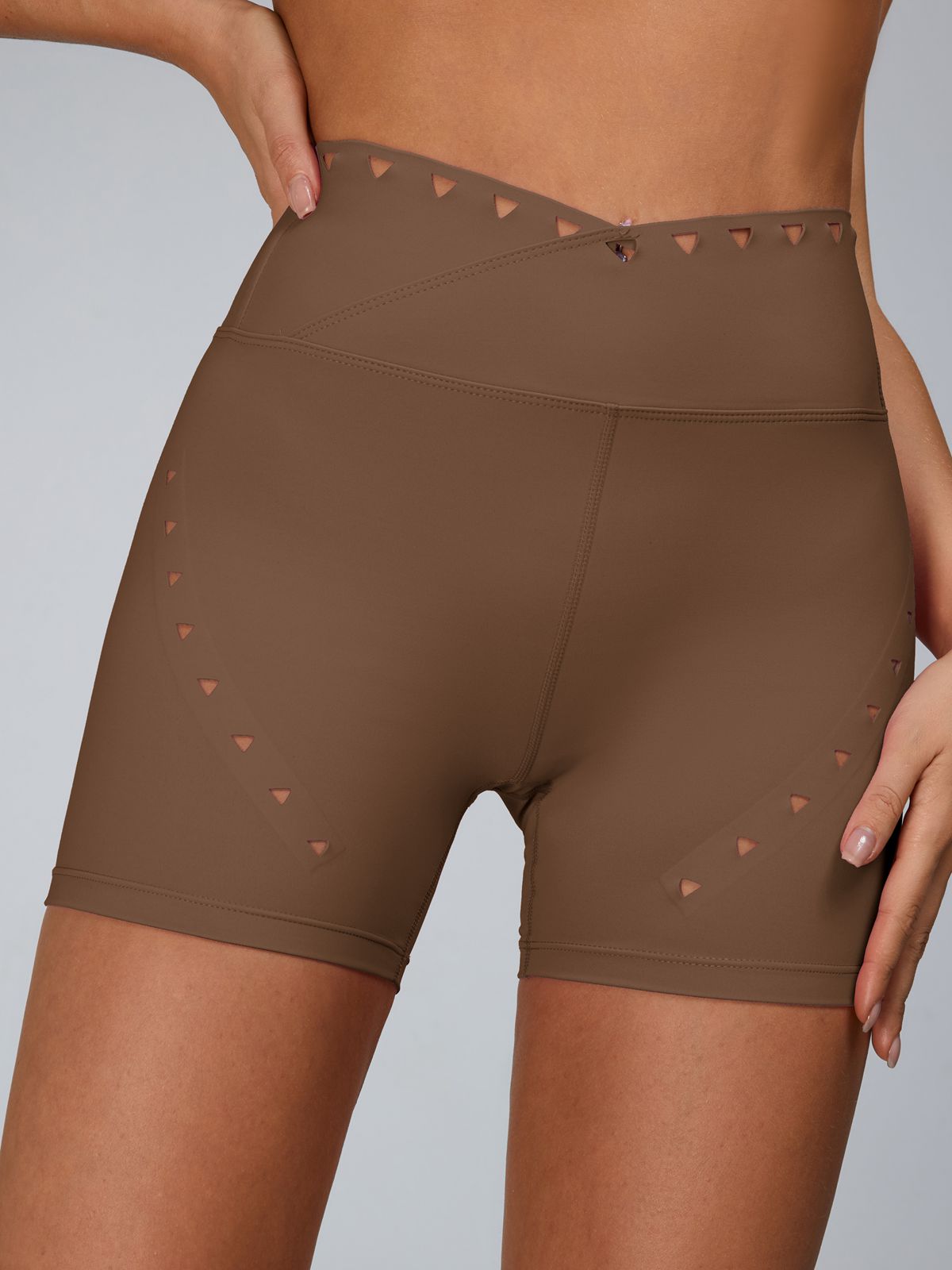 Cutout Tailoring Sports Bras