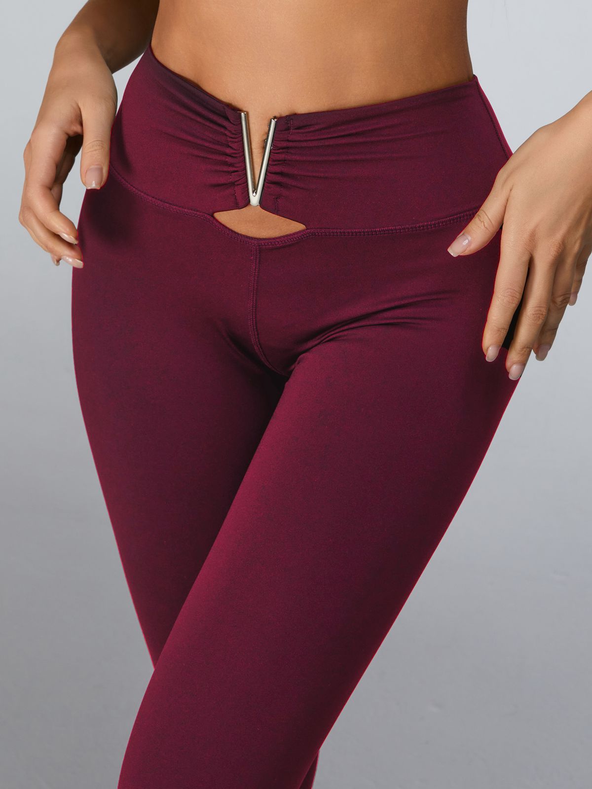 Cutout V Shape Metal Leggings