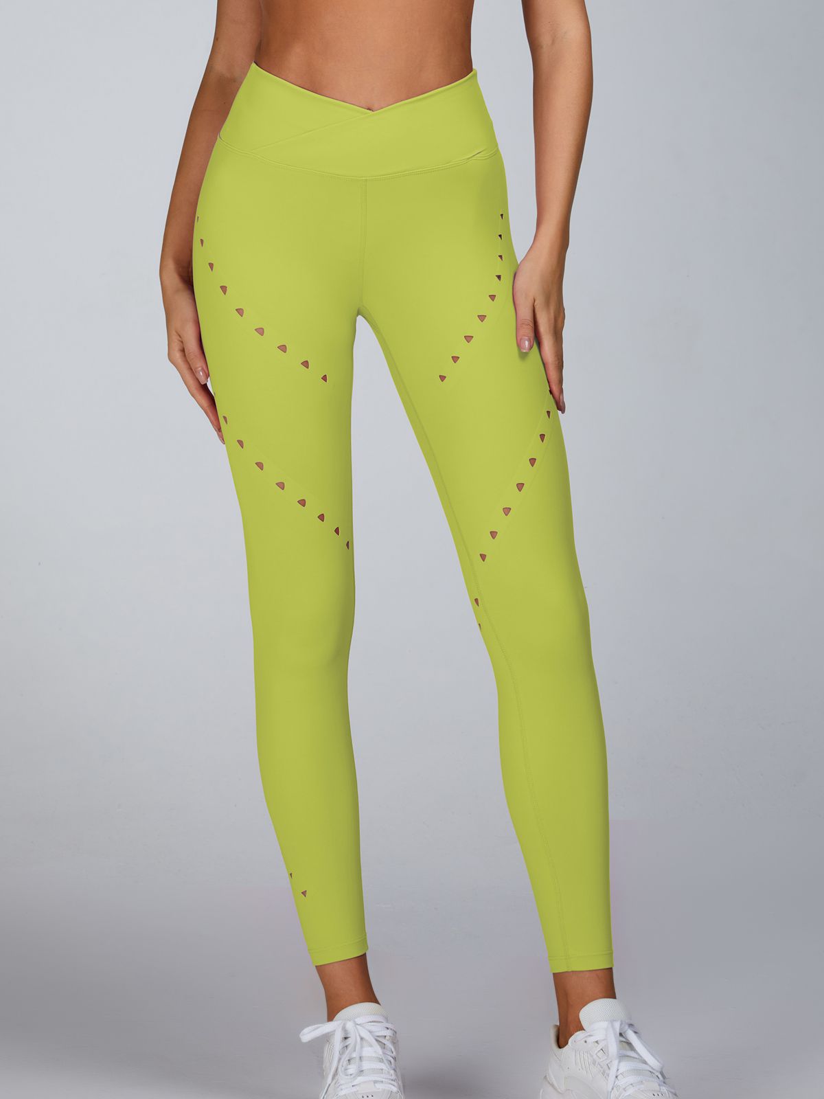 Cutout V Shape Waist Leggings