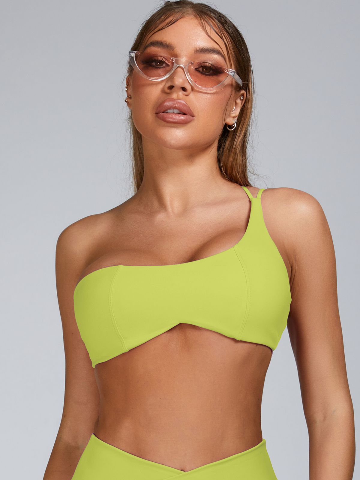 Cutout V Shape Waist Leggings